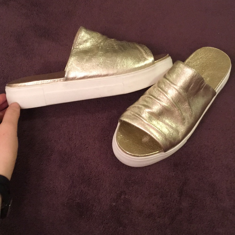 J/SLIDES gold platform sandals, 10